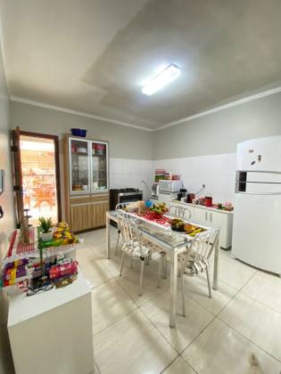 Casa com piscina na Colônia 13 em Lagarto