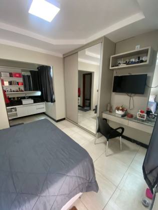 Casa com piscina na Colônia 13 em Lagarto