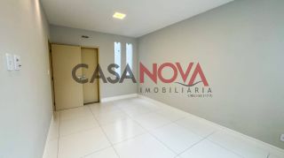 Casa em boa localização na Atalaia com 5/4, sendo 3 suítes