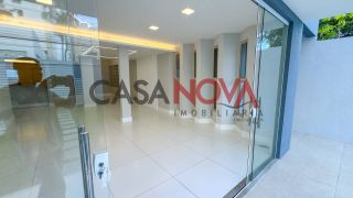 Casa em boa localização na Atalaia com 5/4, sendo 3 suítes