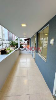 Casa em boa localização na Atalaia com 5/4, sendo 3 suítes