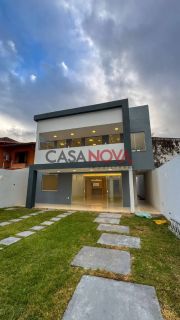 Casa em boa localização na Atalaia com 5/4, sendo 3 suítes