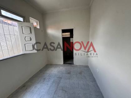 Excelente oportunidade ׀ Casa com duas moradias – ideal para morar ou investir!