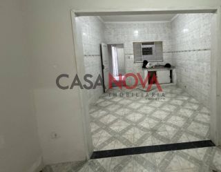 Excelente oportunidade ׀ Casa com duas moradias – ideal para morar ou investir!