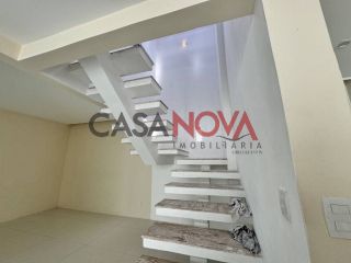 Casa ampla 2 pavimentos para comercio na Farolândia