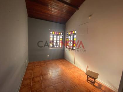 Oportunidade! Casa 3/4 com piscina na Coroa do Meio