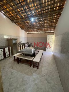 Casa em boa localização na Praia da Caueira com 4/4, sendo 1 suíte