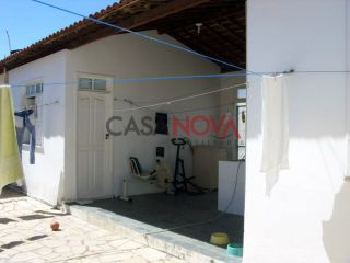 Casa em boa localização na Atalaia com 3/4, sendo 1 suíte