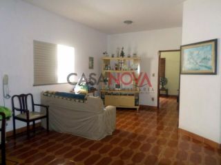 Casa de andar no Bairro Jabotiana com 4/4