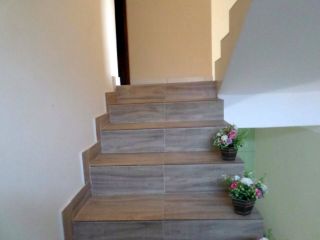 Casa com comércio embaixo na Coroa do Meio