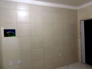 Casa com comércio embaixo na Coroa do Meio