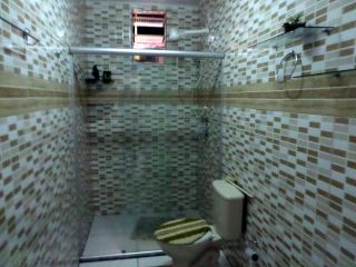 Casa com comércio embaixo na Coroa do Meio