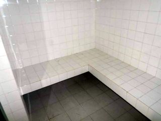 Casa em boa localização no Salgado Filho com 5/4, sendo 3 suítes