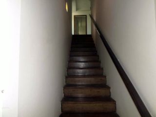 Casa em boa localização no Salgado Filho com 5/4, sendo 3 suítes