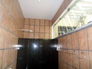 Casa em boa localização no Salgado Filho com 5/4, sendo 3 suítes