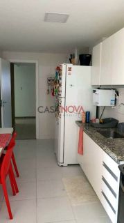 Apartamento em boa localização na Farolândia com 3/4, sendo 1 suíte