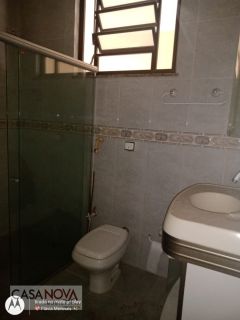 Casa Grande com excelente localização na 13 de Julho