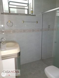 Casa Grande com excelente localização na 13 de Julho