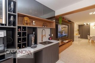 Apartamento em alto padrão todo reformado e mobiliado, na Farolandia