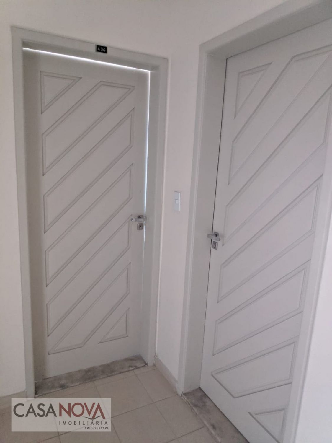 Apartamento com 3/4 sendo 1 suíte, na 13 de julho