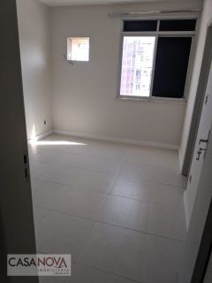 Apartamento com 3/4 sendo 1 suíte, na 13 de julho