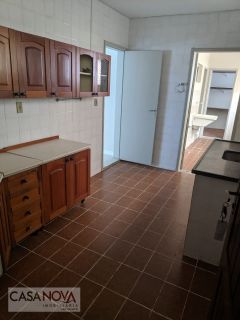 Apartamento com 3/4 sendo 1 suíte, na 13 de julho