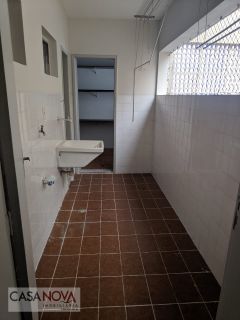 Apartamento com 3/4 sendo 1 suíte, na 13 de julho