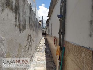 Casa em boa localização na Atalaia com 3/4, sendo 2 suítes