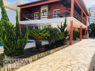 Casa Ampla a poucos metros da Praia com Piscina na Atalaia