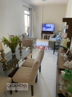 Apartamento em boa localização na Treze de Julho com 2/4, sendo 1 suíte