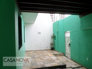 Casa ampla com 3/4 sendo 1 suíte no Luzia