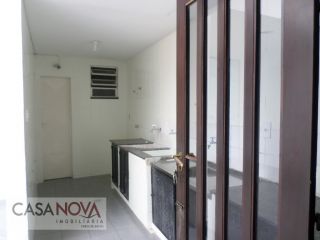 Casa ampla com 3/4 sendo 1 suíte no Luzia