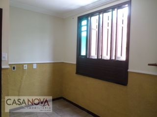 Casa ampla com 3/4 sendo 1 suíte no Luzia