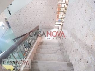 Casa no Centro com 5/4 excelente para comercio