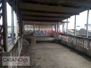 Casa no Centro com 5/4 excelente para comercio