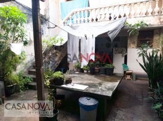 Casa no Centro com 5/4 excelente para comercio