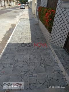 Casa no Aeroporto com 3/4