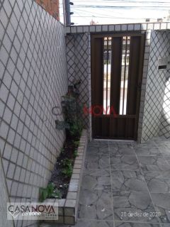 Casa no Aeroporto com 3/4