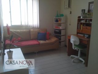 Apartamento em ótima localização com 3/4, sendo 1 suíte no Bairro Salgado Filho