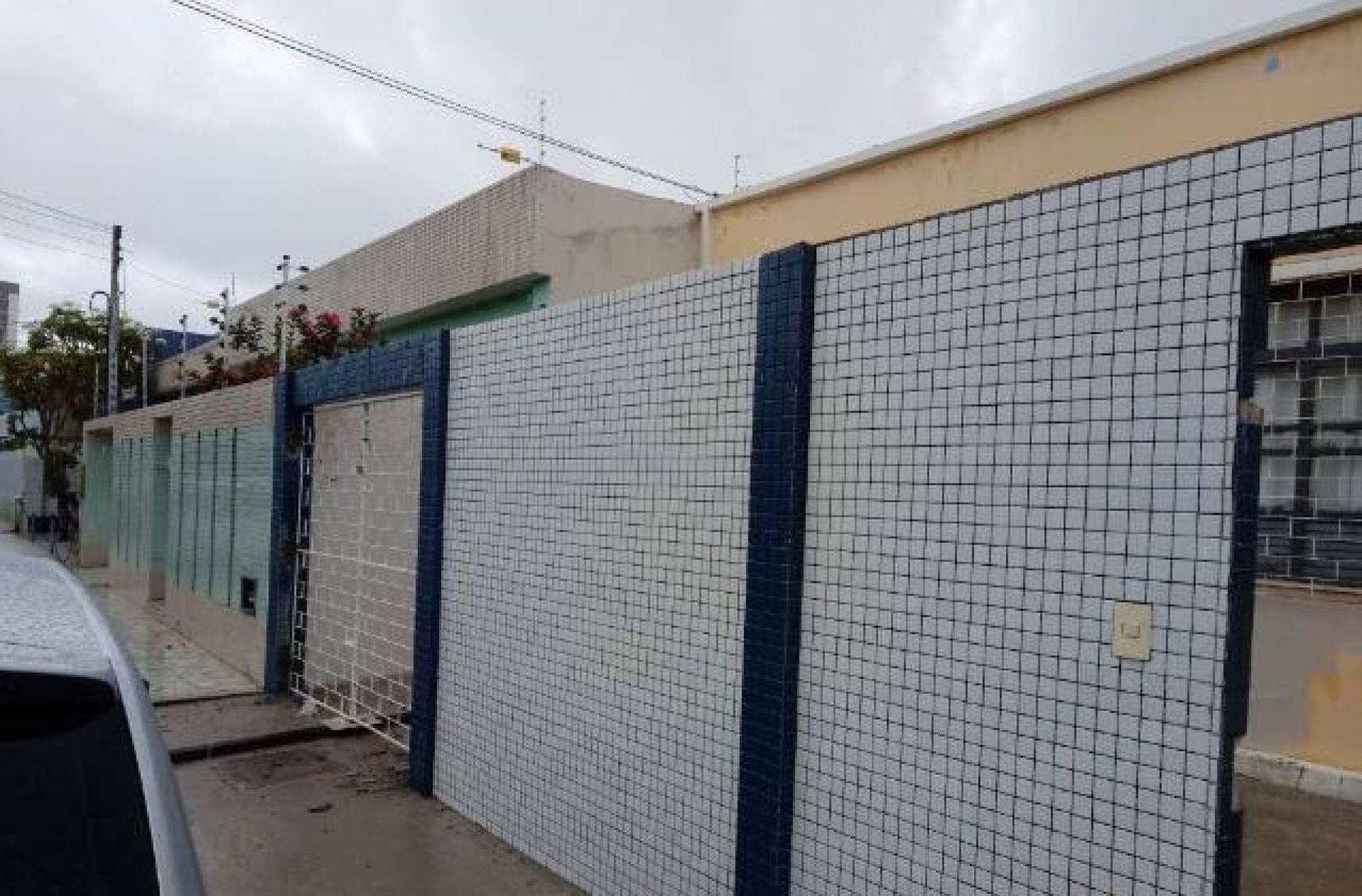 Casa na 13 de Julho com grande área