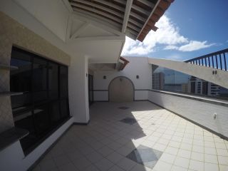 Oportunidade!! Cobertura duplex com piscina privativa.