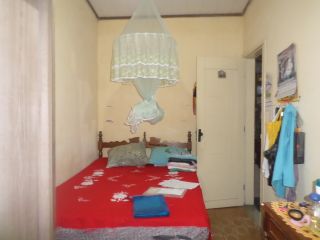 Casa em Ótima Localização - Bairro América