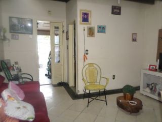 Casa em Ótima Localização - Bairro América