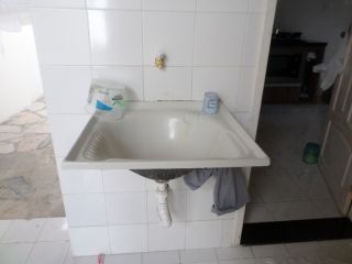 Vendo ou Troca Casa Térrea de esquina na Coroa do meio em ótima localização