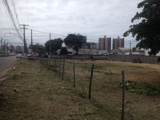 Oportunidade-Terreno a Venda Para Investimento No Grageru com 2070 m² de área