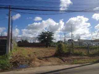 Oportunidade-Terreno a Venda Para Investimento No Grageru com 2070 m² de área