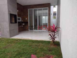 Casa em Condomínio Fechado