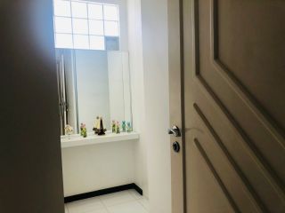 CASA DUPLEX ALTO PADRÃO EM CONDOMÍNIO FECHADO NA ARUANA