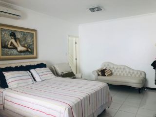 CASA DUPLEX ALTO PADRÃO EM CONDOMÍNIO FECHADO NA ARUANA