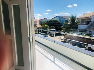 CASA DUPLEX ALTO PADRÃO EM CONDOMÍNIO FECHADO NA ARUANA